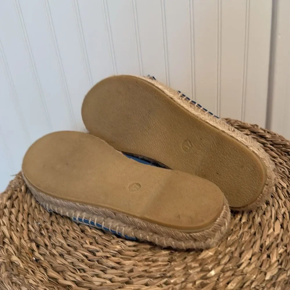 Clara Duran Spain Blue Espadrille Sandals - 37 - Good Condition